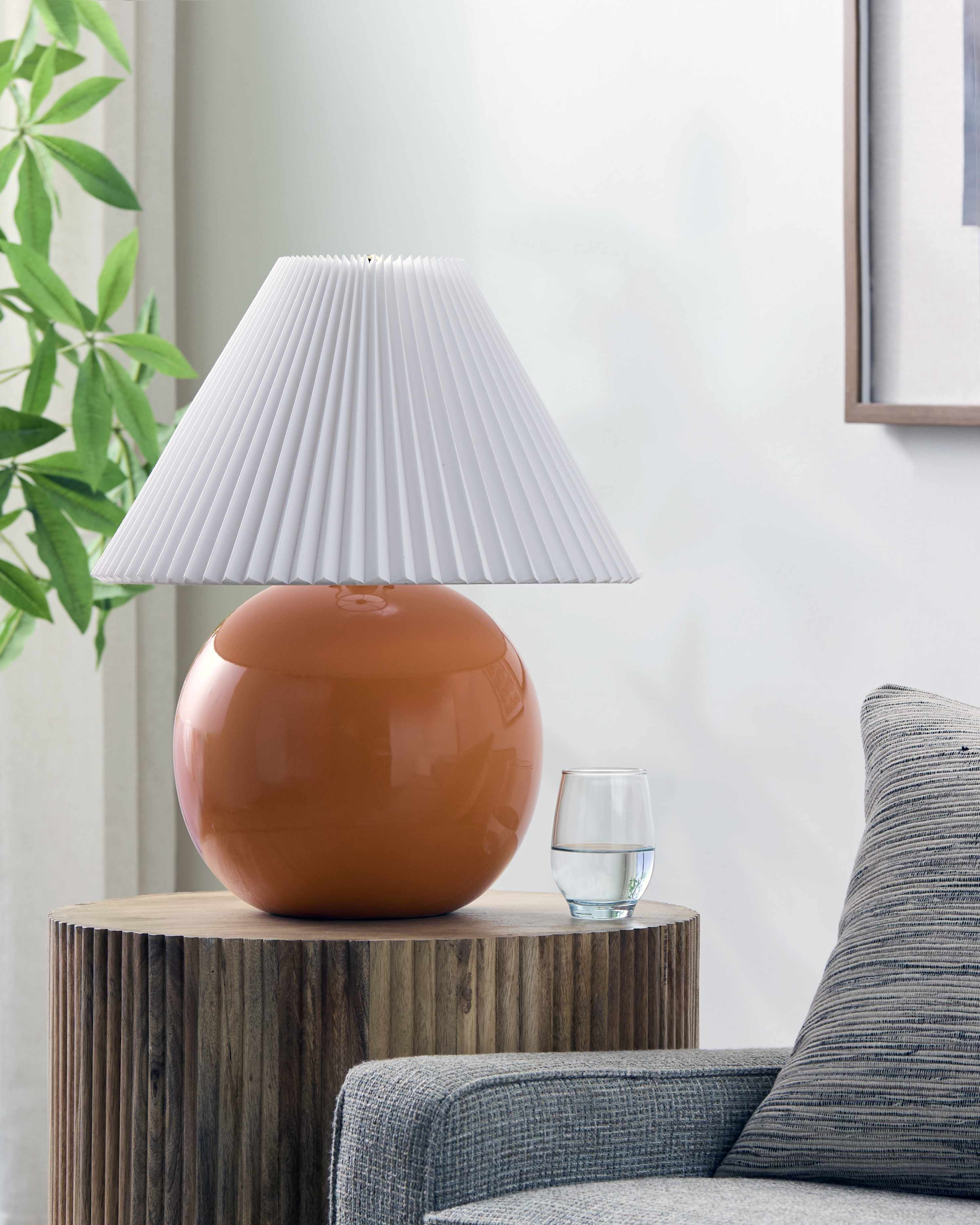 Policarpa Table Lamp